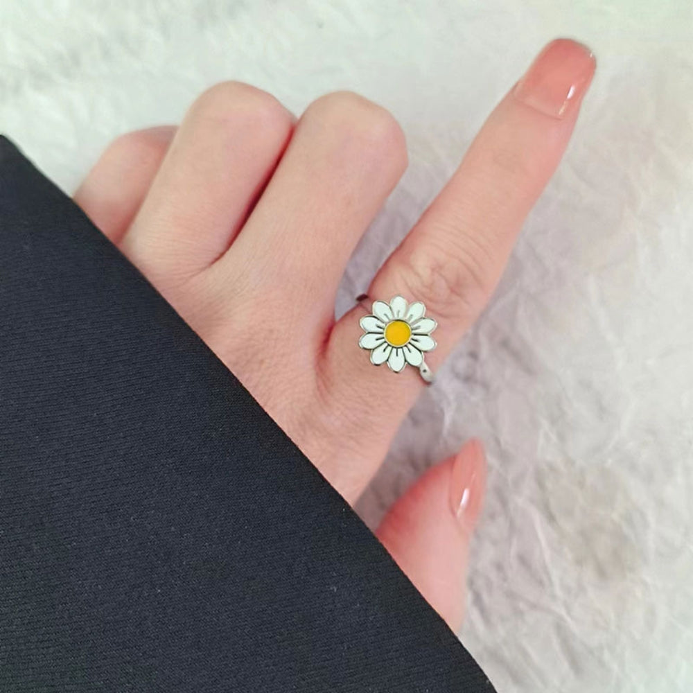 bague-anti-stress-marguerite-rotative-en-argent-ajustable-daisy-doigt-femme