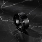bague-anti-stress-rotative-en-acier-inoxydable-brosse-stoic-noir-situation