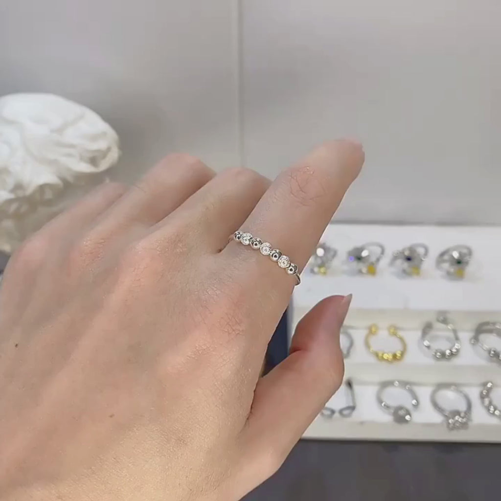 bague-anti-stress-en-argent-avec-perles-video